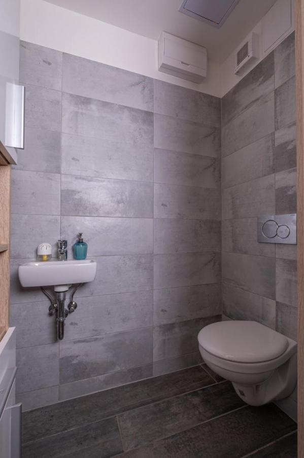 Lido Riviera Sunshine Apartman Balatonlelle Exterior foto